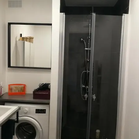 Apartment T2 Piscine, Tennis Et Parking